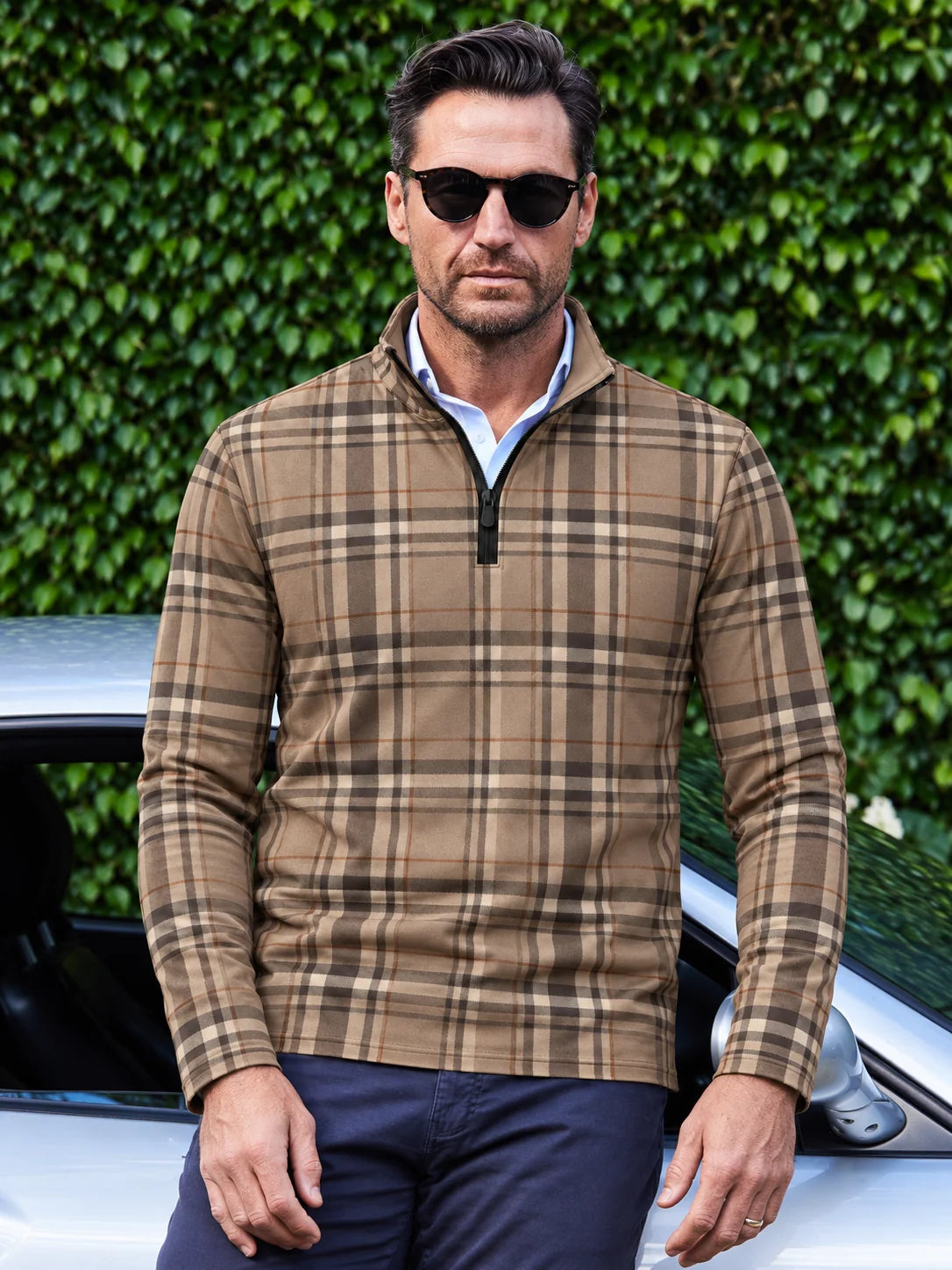 Golf-Pullover in Camel mit Tartan-Karomuster und kurzem Reißverschluss