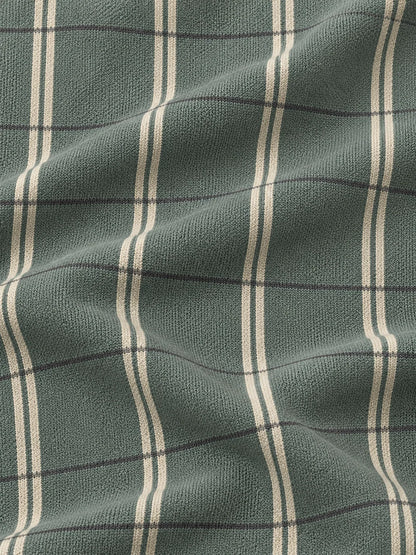 Golf-Pullover aus Funktionsmaterial in Salbeigrün mit Fensterkaromuster und Viertelreißverschluss