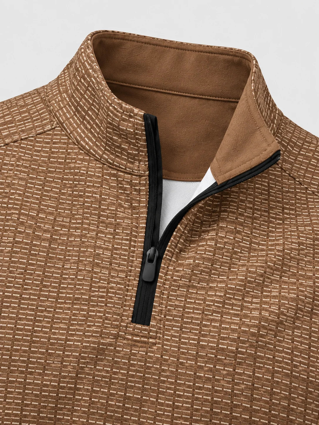 Brauner Performance-Golfpullover mit strukturiertem Muster und Viertelreißverschluss