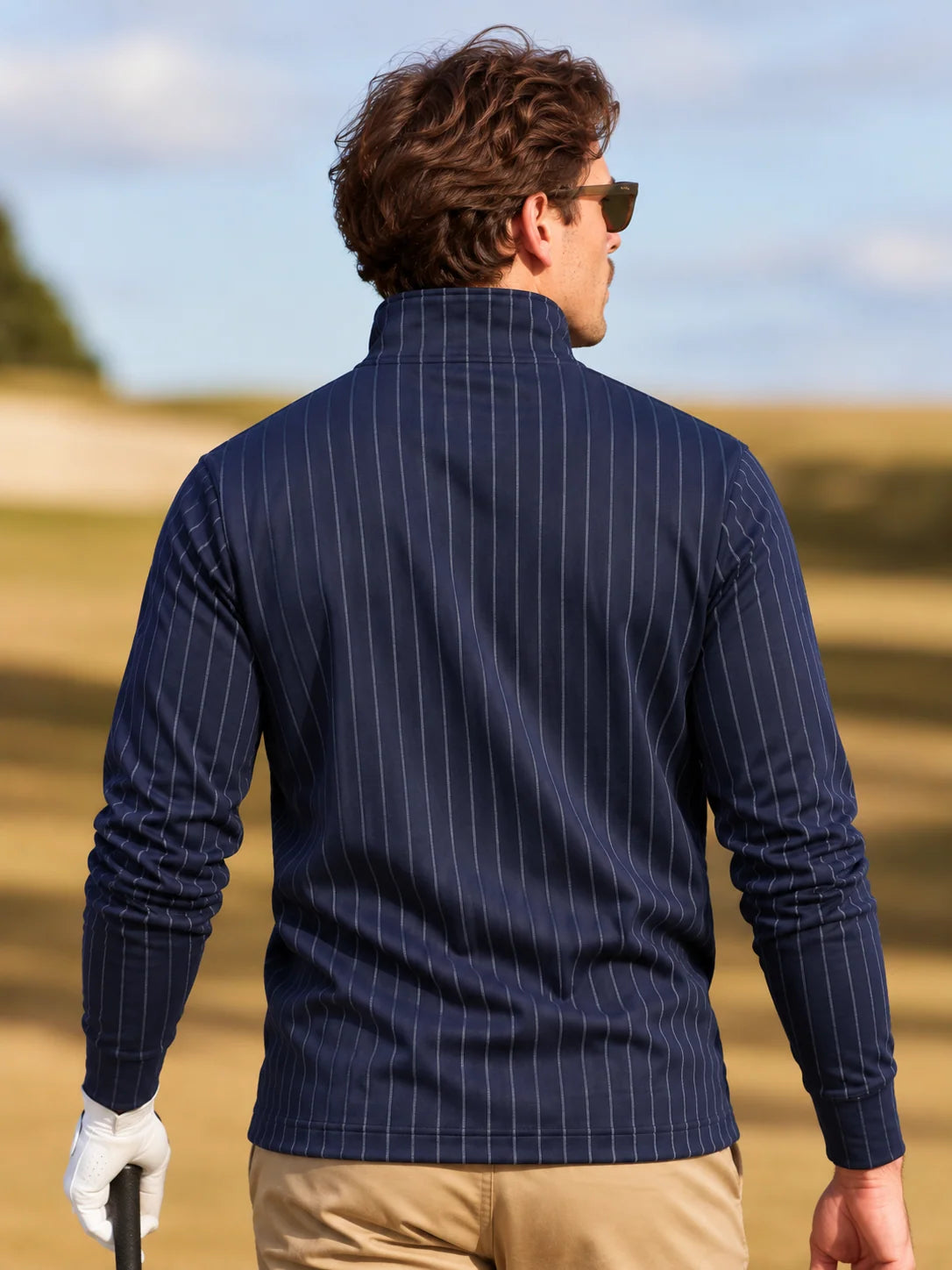 Performance-Golfpullover in Marineblau mit Nadelstreifen und Viertelreißverschluss