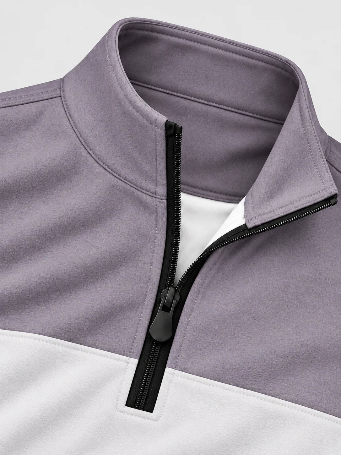 Mauvefarbener Golf-Pullover mit Colorblock-Design und kurzem Reißverschluss