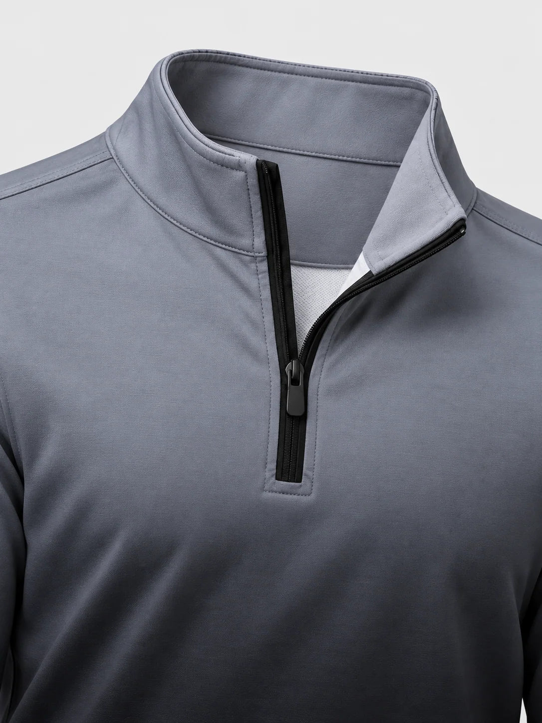 Schiefergrauer Golf-Pullover mit Melange-Ombré-Effekt und Viertelreißverschluss